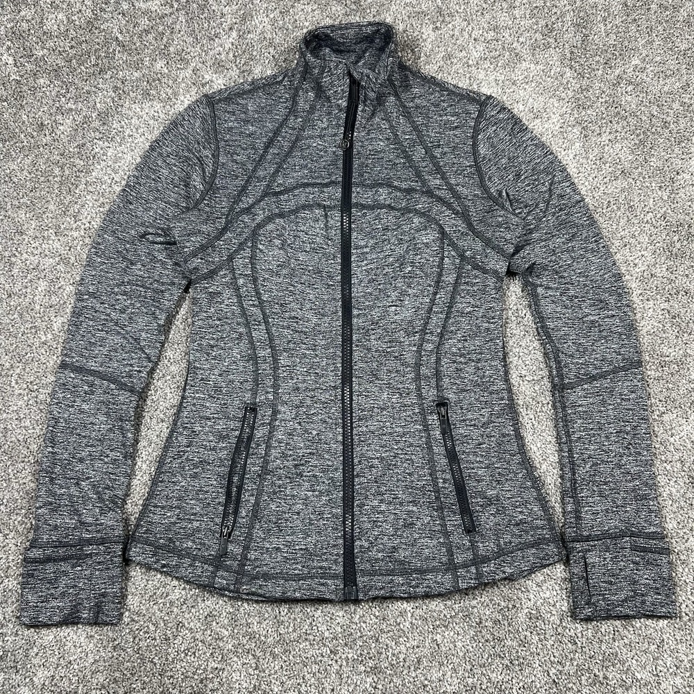 Lululemon Define Jacket Heather  Black Gray Style 6 Luon Fabric Tight Fit